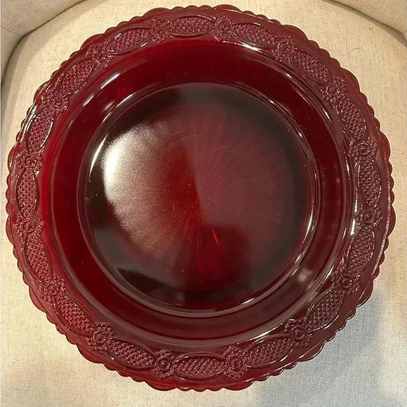 Vintage Avon Cape Cod Red Glass Pasta/Pie Dish EUC! - Picture 1 of 5